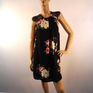 Bobeau Black Floral Shift Dress Womens Sz S Laced Shoulders Inverted Pleat Front